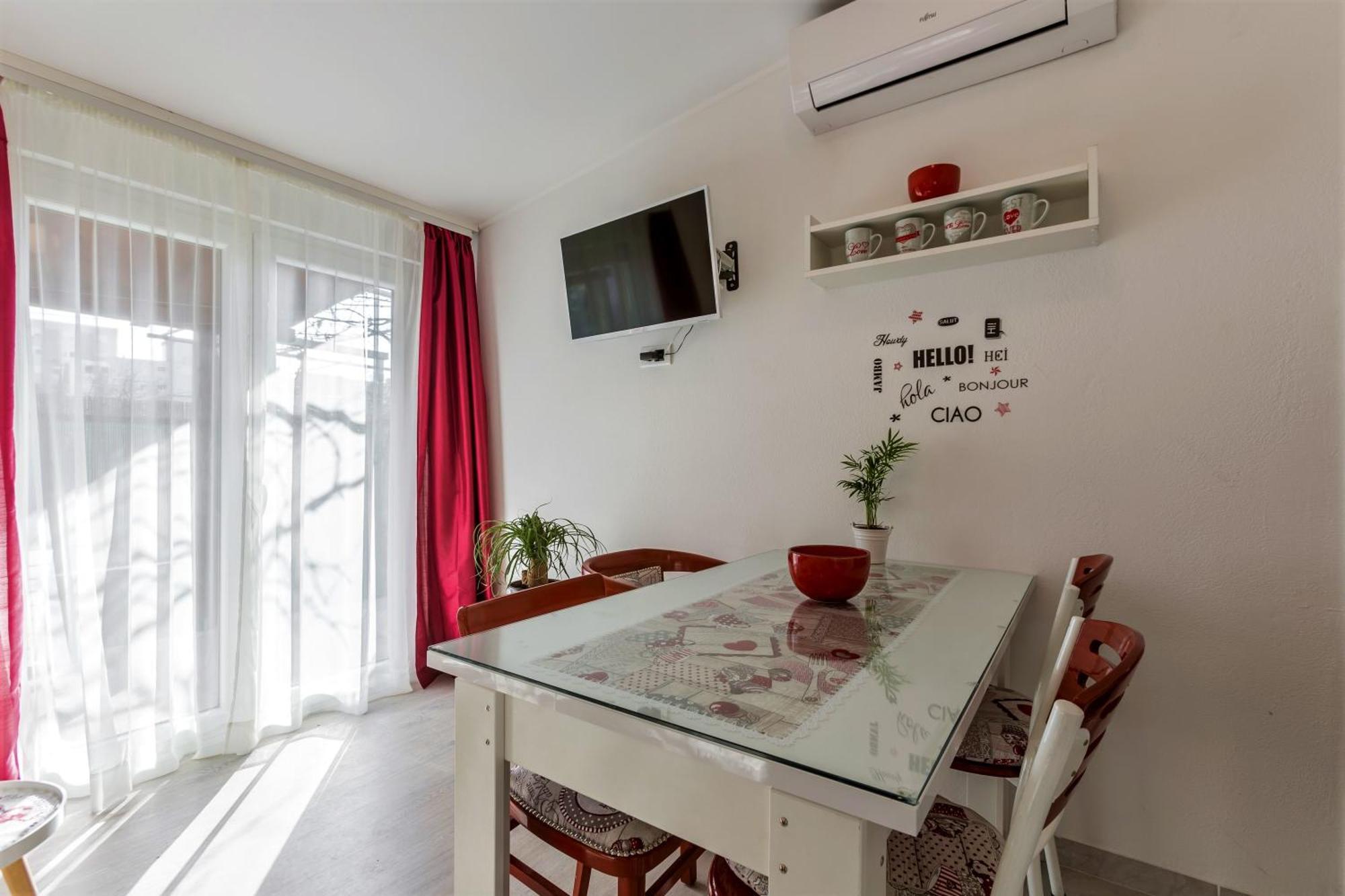 Apartment Taja, Cijela Kuca I Vrt Samo Za Vas Split Exterior photo